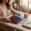 Reference ki tarah iPad case mein rakhte hue